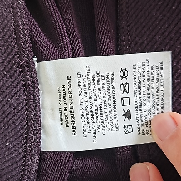 Nike Pro Women's Purple leggings with foot stirrups - Picture 4 of 10